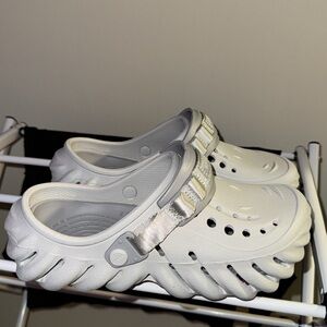 Crocs Echo Clog - Women’s size 7